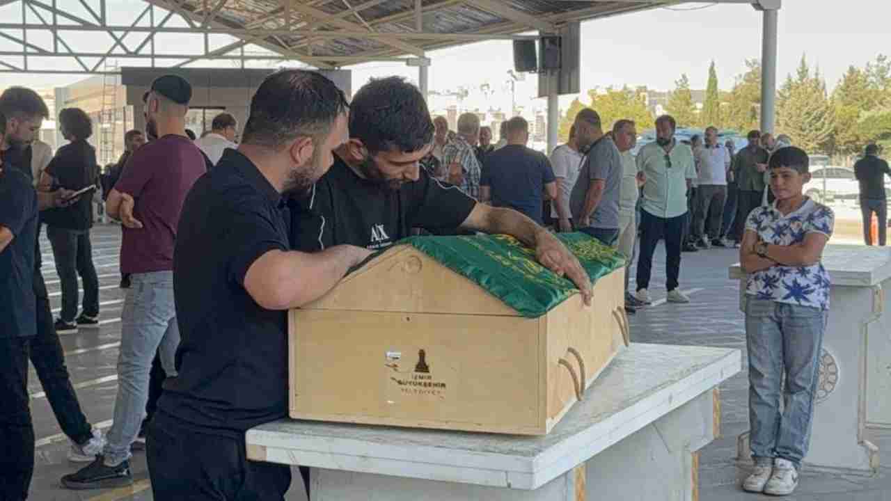 Bursa'daki Acı Olay Gaziantep'i Yasa Boğdu! 2 Yaşındaki Kadir'e Gaziantep'te Son Veda