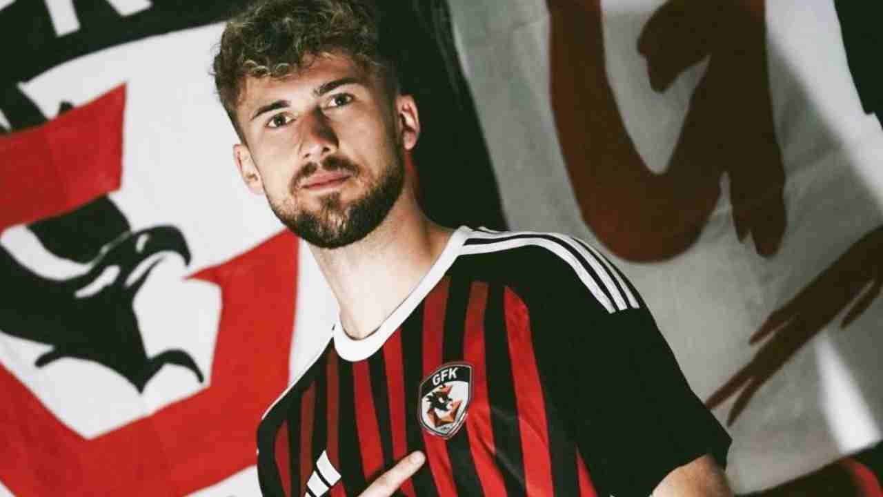 Gaziantep FK'dan kaleye flaş transfer! Avrupa tecrübeli isim imzaladı