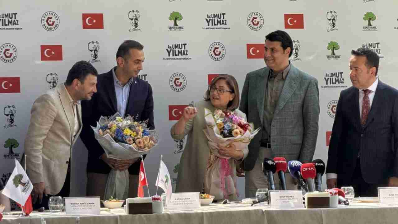 Gaziantep'te İmzalar Atıldı! Hedef Süper Lig