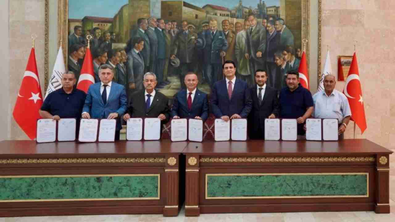 Şehitkamil’e 2 yeni tesis için imzalar atıldı