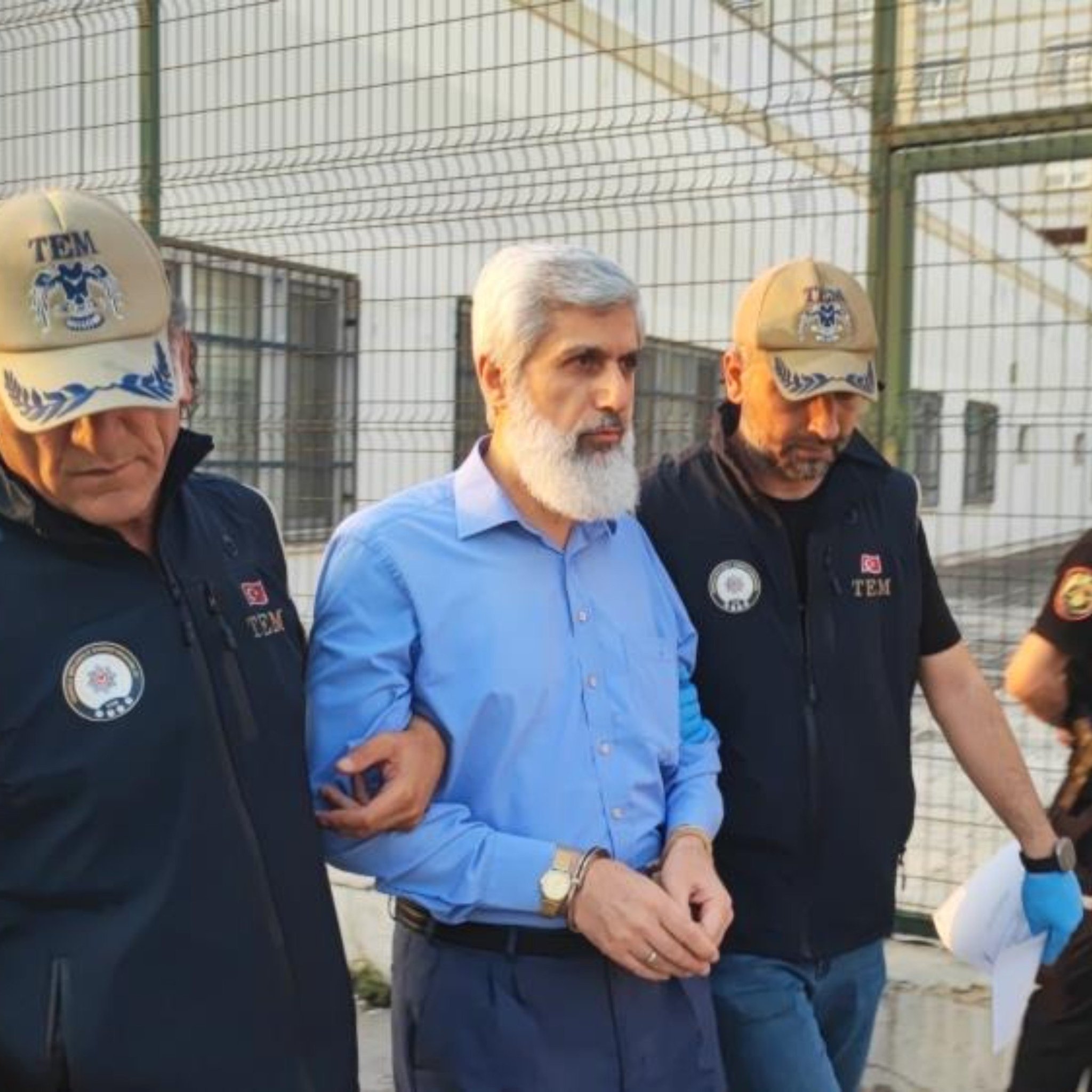 Furkan Vakfı’na Şafak Operasyonu! Alparslan Kuytul ve Eşi Gözaltında
