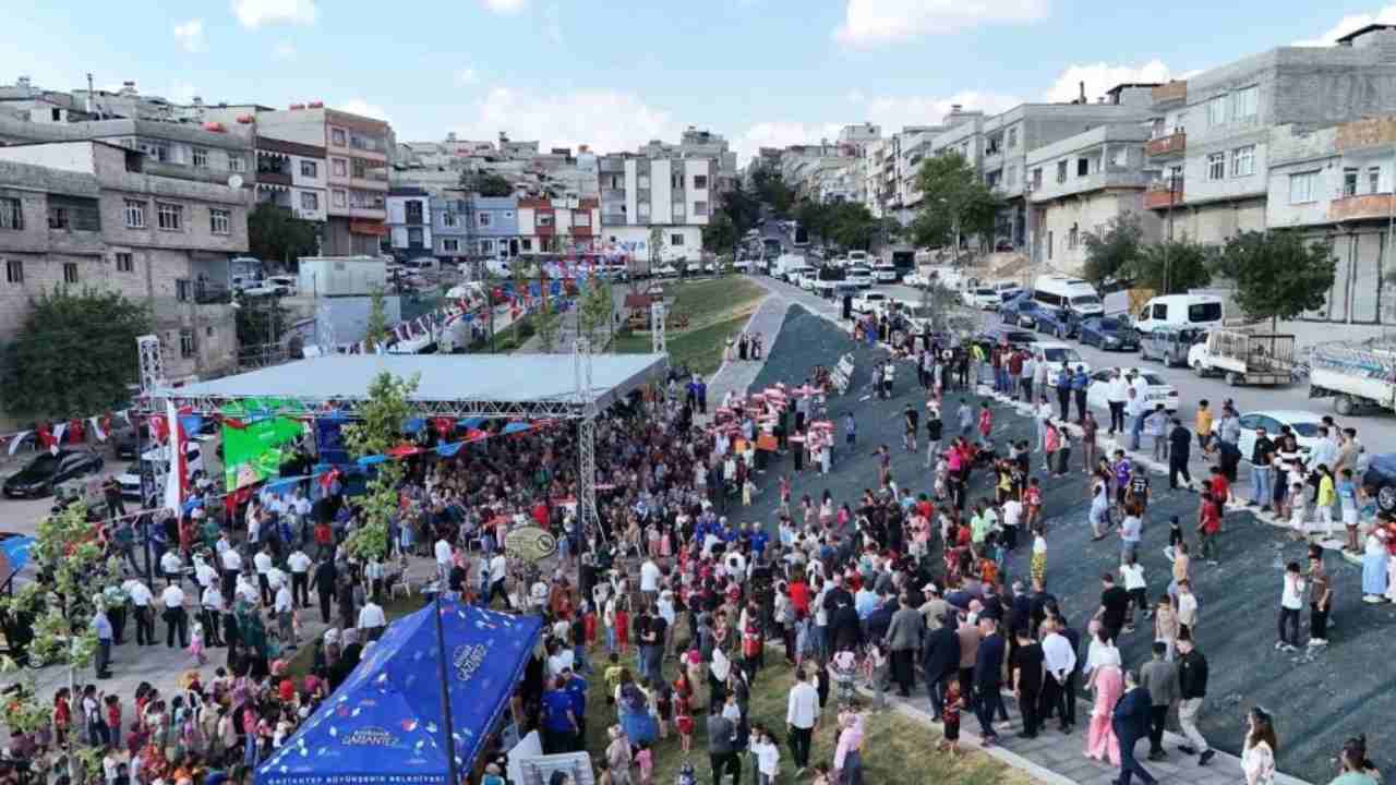 Gaziantep’te Dev Park! 7 Bin 100 Metrekarelik Yeni Yaşam Alanı Hizmete Girdi