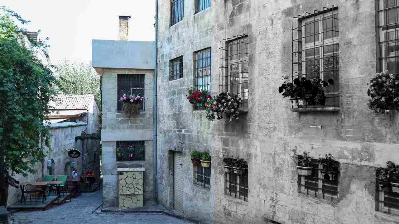 Gaziantep'te Tarihi Mahalle'den Büyük Göç
