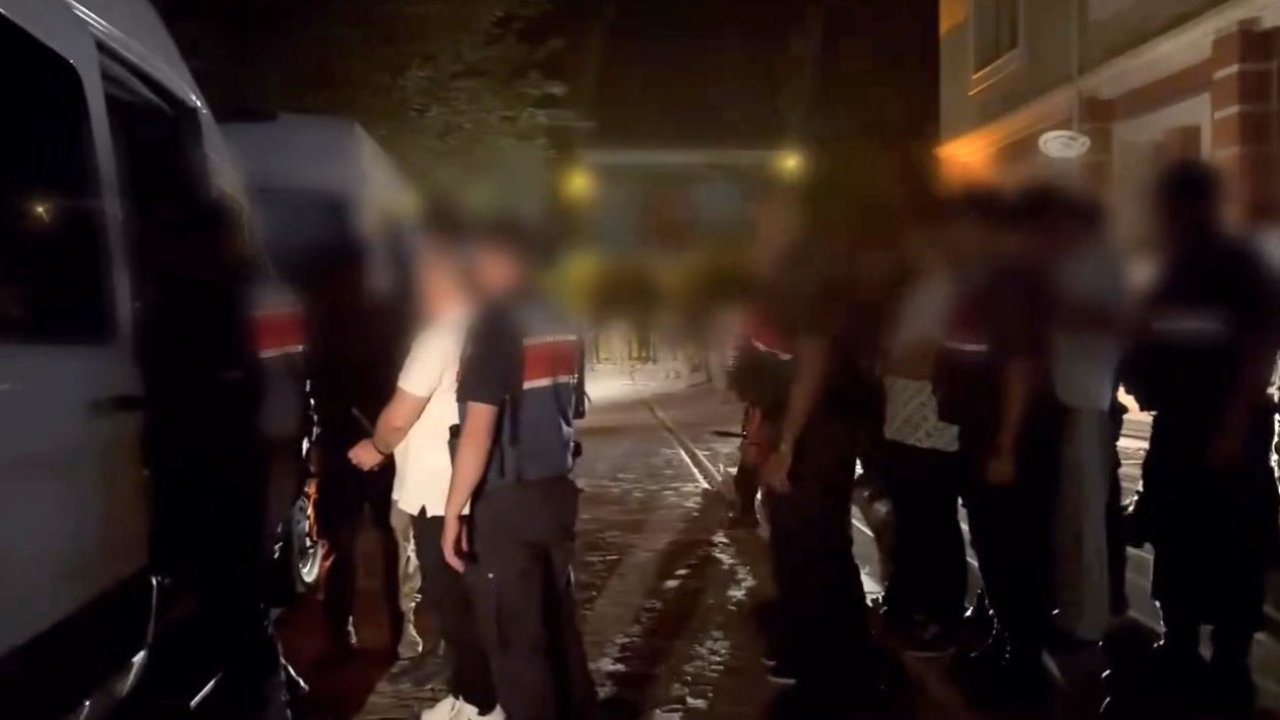 Dev Operasyon Gaziantep'e Sıçradı: 31 kişi tutuklandı