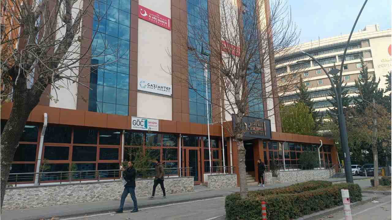 Gaziantep İl Göç İdaresi’nde Koltuk Değişimi!