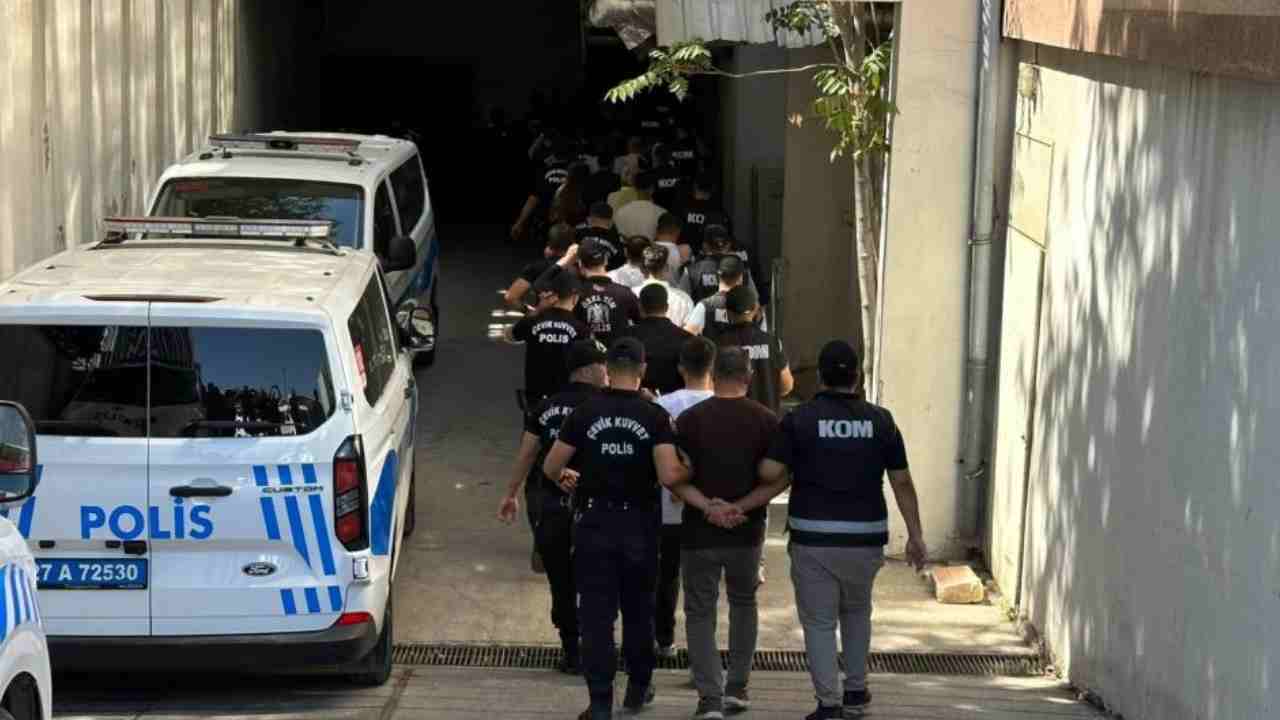 Gaziantep’te Dev Operasyon! 18 Şüpheli Tutuklandı