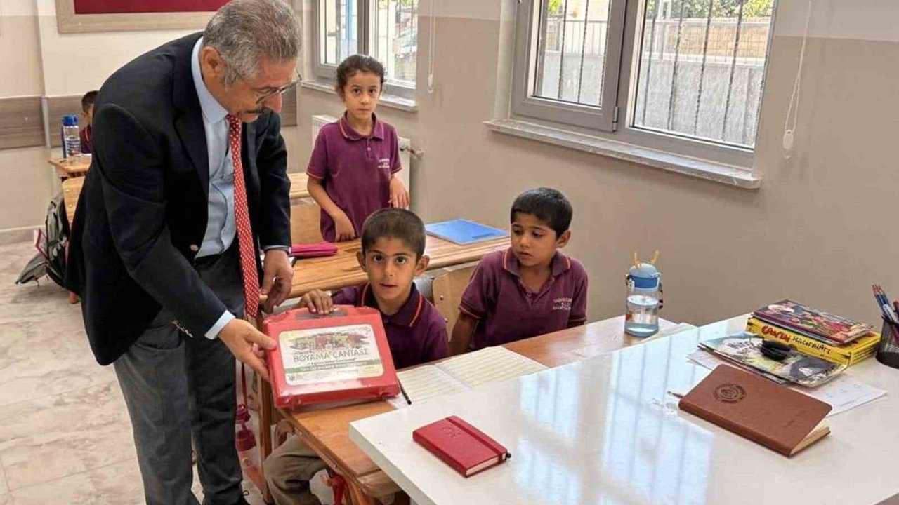 Gaziantep'te depremde yıkılan Küçüklü İlkokulu yeni binasında eğitim-öğretime başladı