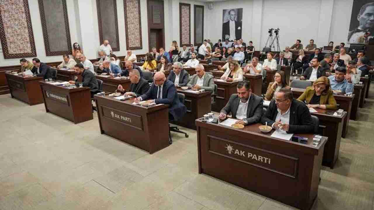 Gaziantep Siyasetinde İhraç Şoku: Karar Oybirliğiyle Çıktı