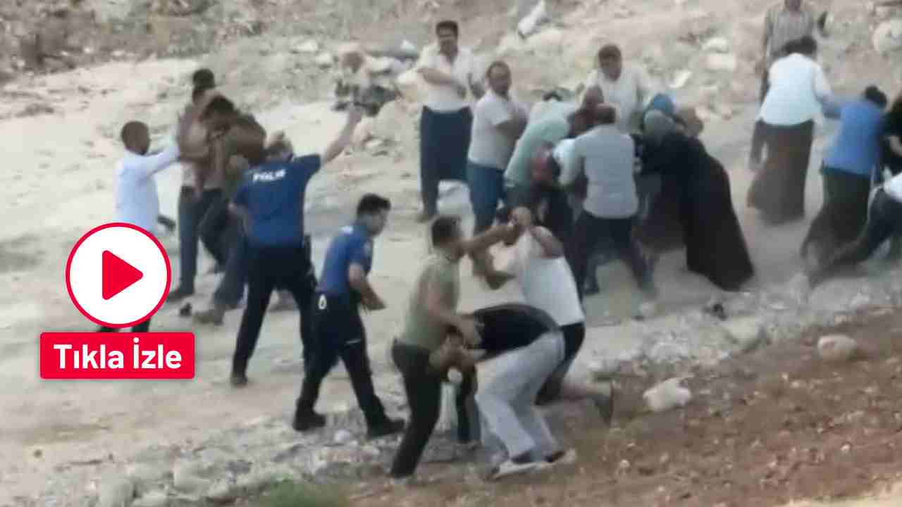 Vatan Mahallesi Savaş Alanına Döndü: Taşlar, Sopalar Havada Uçuştu!