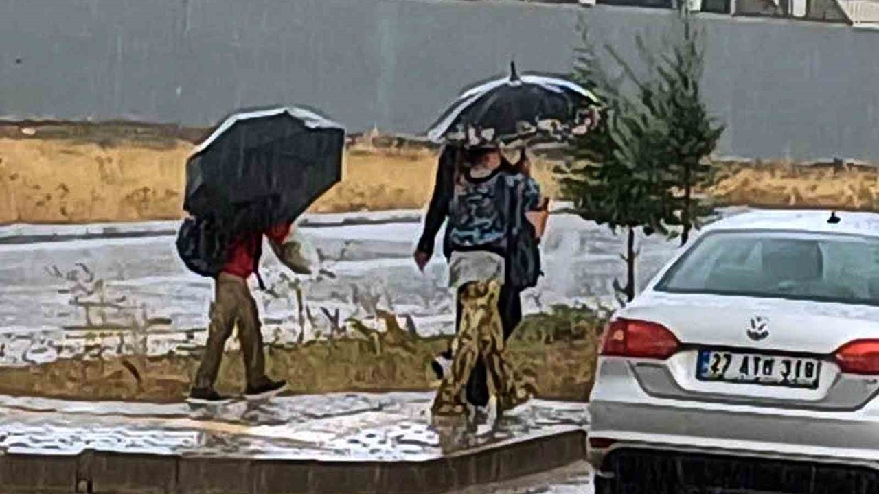 Gaziantep'te herkes aynı anda kaçacak yer aradı!