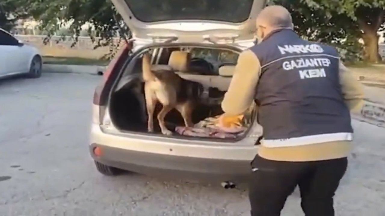 Gaziantep’te 1 kilo metamfetamin ele geçirildi: 2 gözaltı