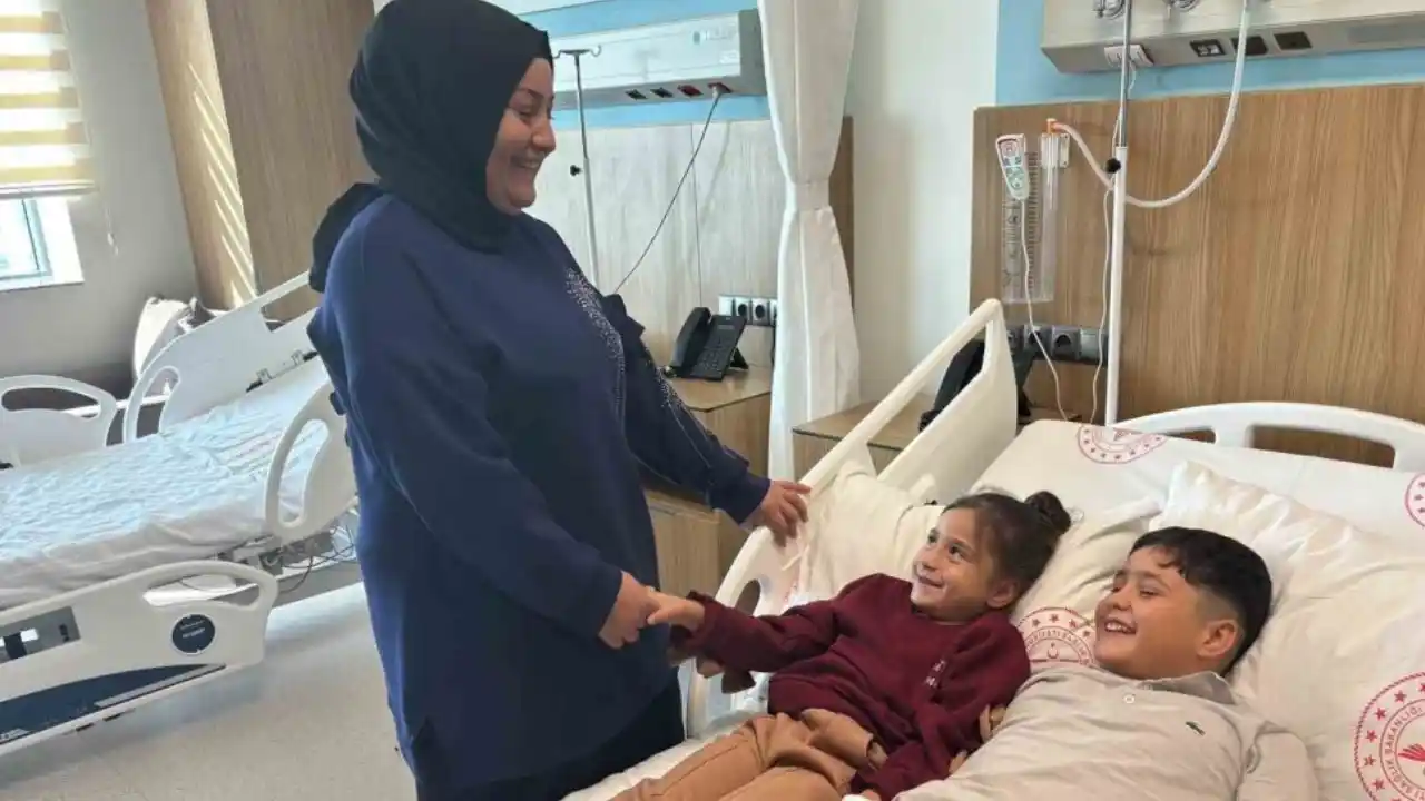 Gaziantep'te Mucize Operasyon: İki Kardeşin Kalbindeki Delikler