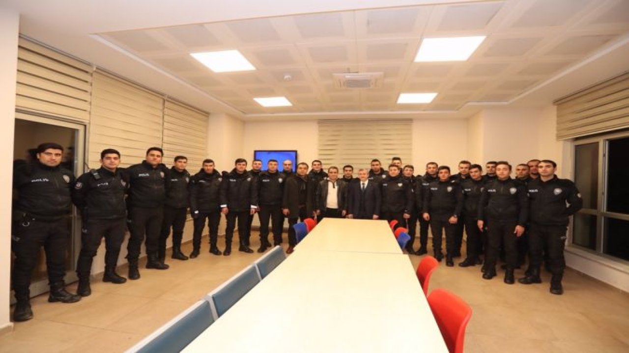 BAŞKAN TAHMAZOĞLU, 7/24 ÇALIŞANLARI YENİ YILA GİRERKEN YALNIZ BIRAKMADI