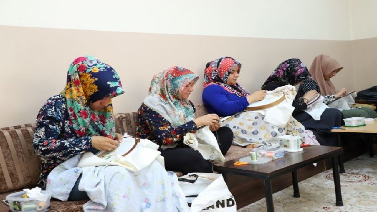 Şehitkamilli kadınlar önce öğreniyor sonra üretiyor