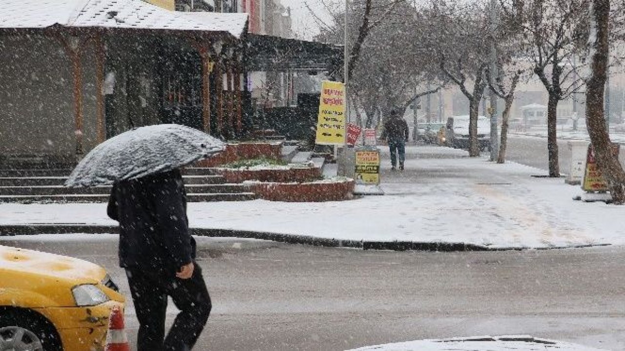 Gaziantep'te kar yağışı