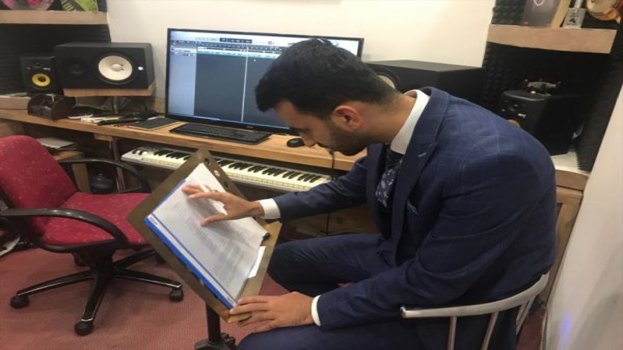 Bestelediği şarkıyı tüm dünyaya duyurmak istiyor