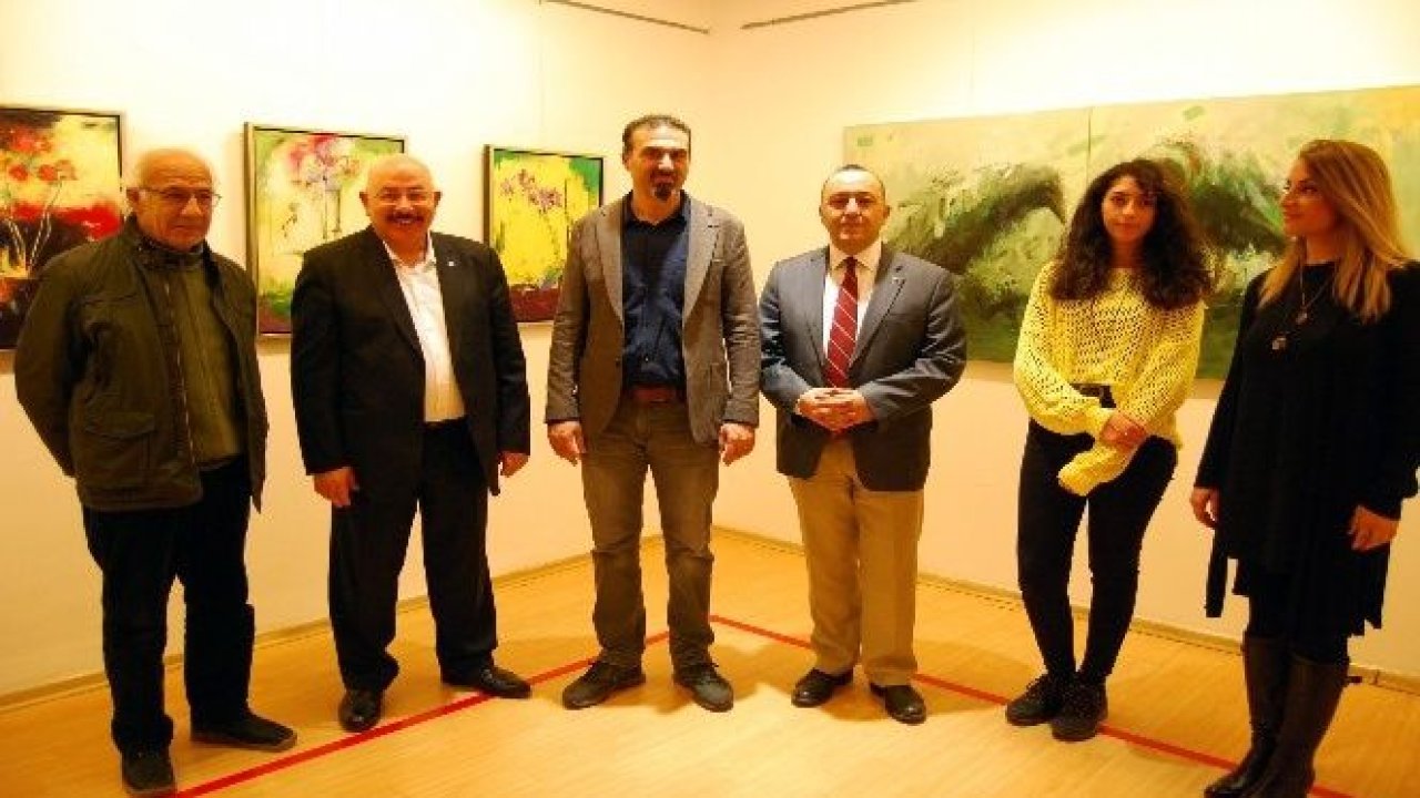 SANKO Sanat Galerisi'nde "Zamansız Renkler" temalı sergi