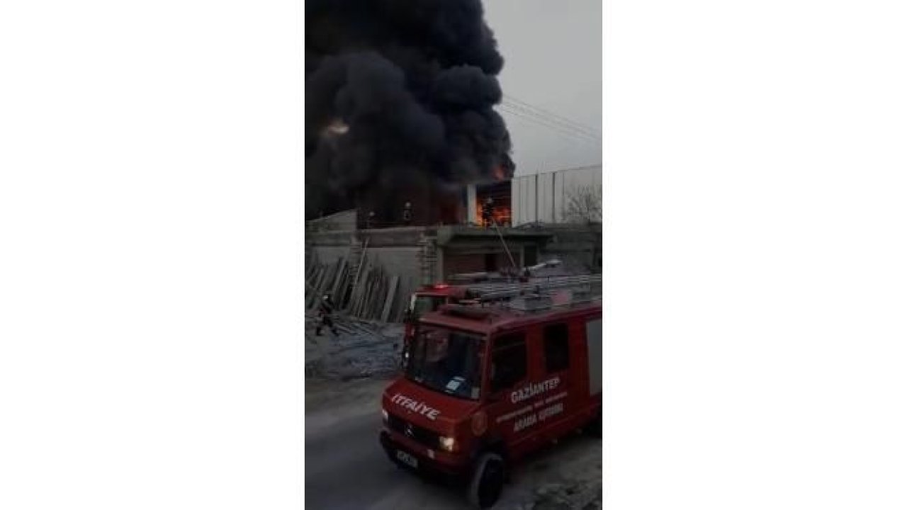 Boya imalathanesi yangınında 4 kişi yaralandı