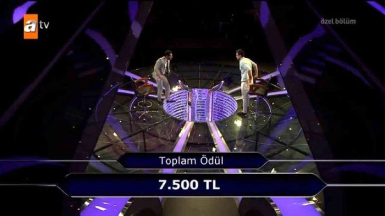 Milyoner'e damga vuran yarışmacı efsane şarkıyı bilemedi!