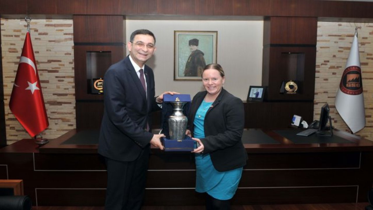 ABD BÜYÜKELÇİLİĞİ TİCARET ATAŞESİ SHARİ STOUT GSO'YU ZİYARET ETTİ