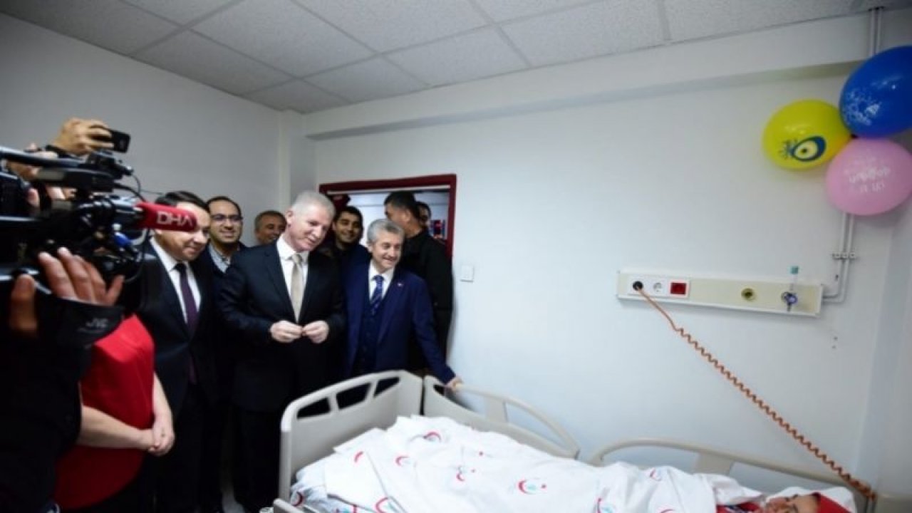 2019'un ilk bebeğine Vali Davut Gül'ün ismi verildi