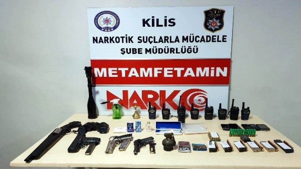 El bombası telsiz, silah ile uyuşturucu madde ele geçirildi