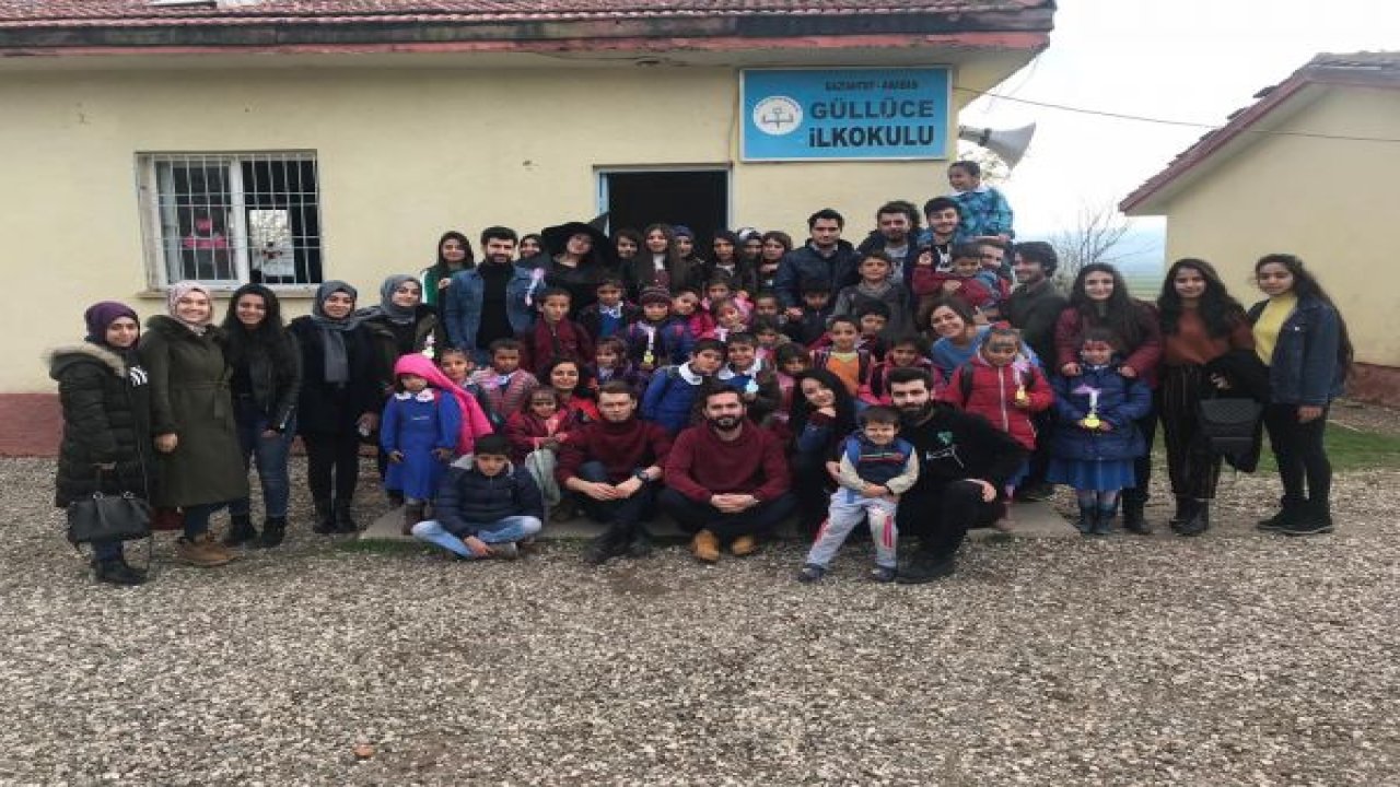 GAÜN'LÜ ÖĞRENCİLER İLKOKUL ÖĞRENCİLERİNE PİZZA YAPTI