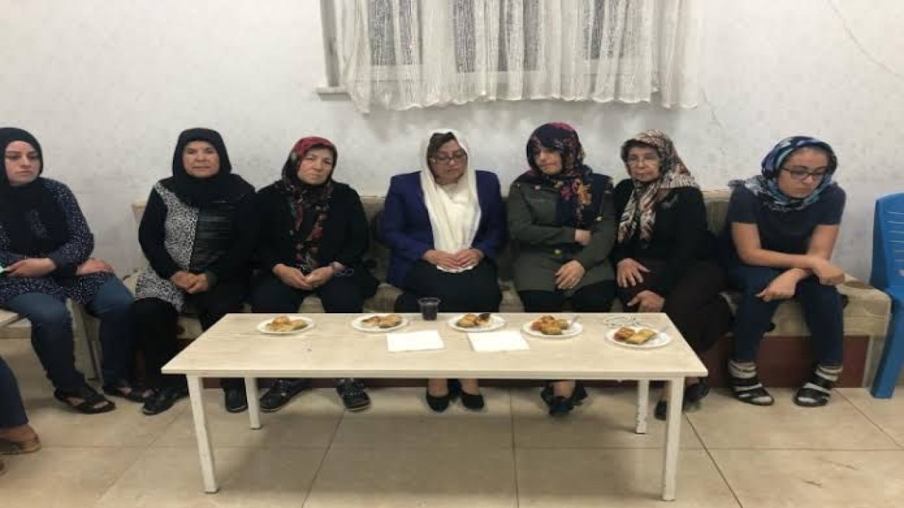 Fatma Şahin'in taziye evi dolup taşıyor