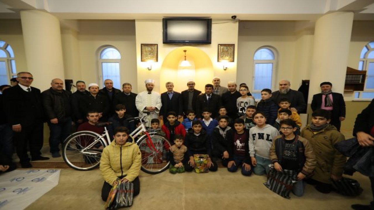 HAYDİ, ÇOCUKLAR CAMİYE