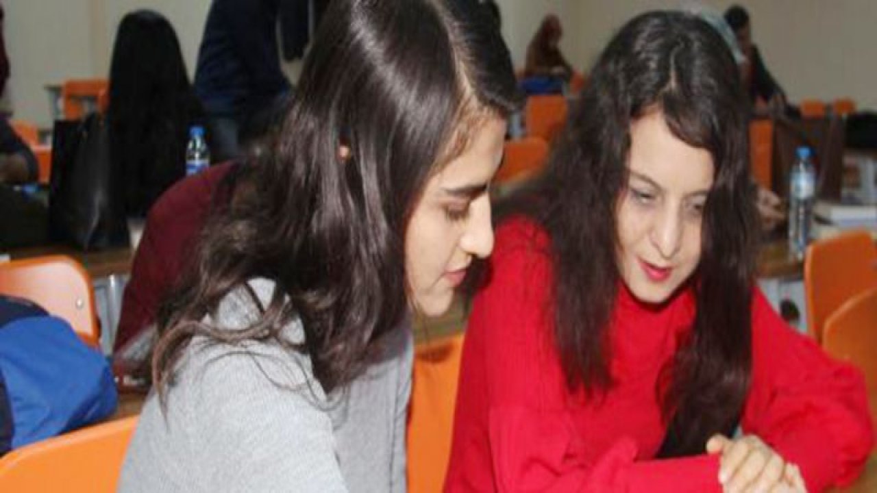 Nazlı, hayali olan üniversitede