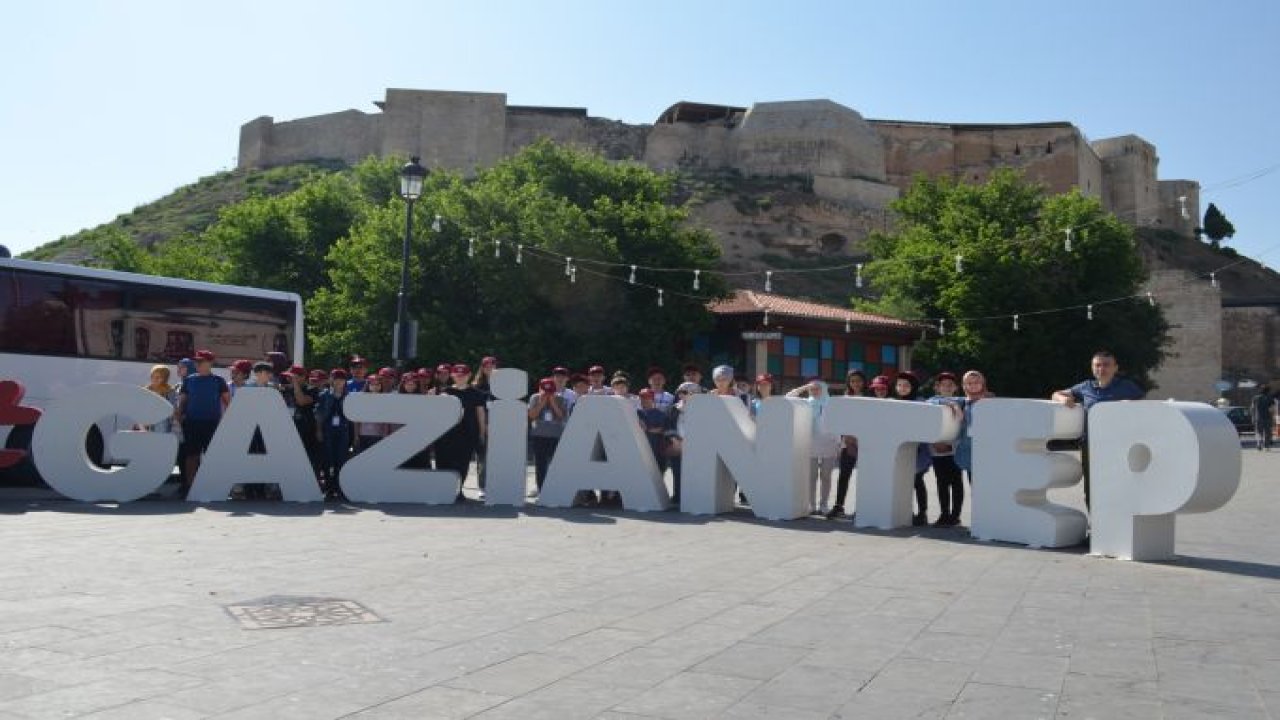 Kuzeyin çocukları Gaziantep'in ve Şanlıurfa'nın tarihi ve turistlik yerlerini gezdi