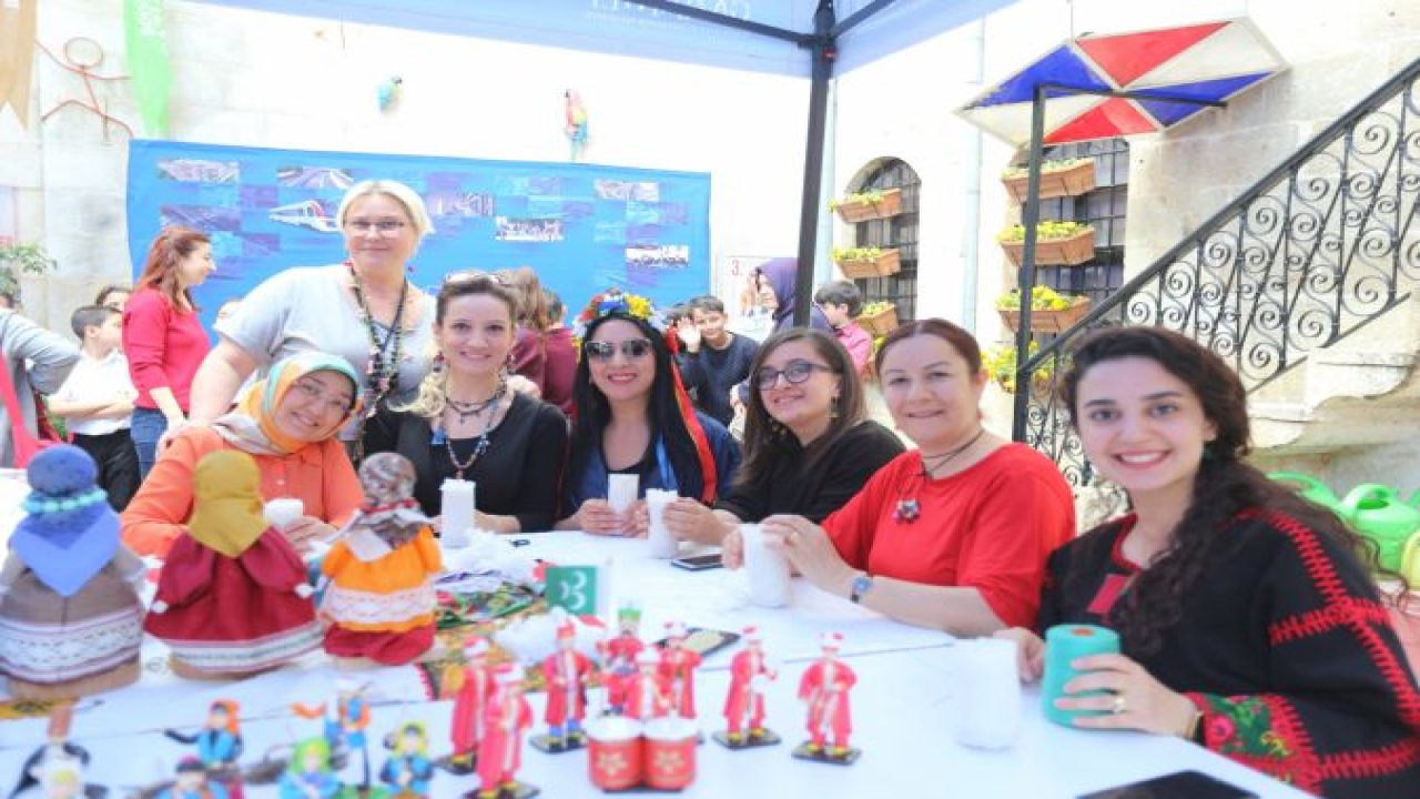 BEZ BEBEK SANATÇILARI, ÇALIŞTAYDAN MEMNUN KALDI