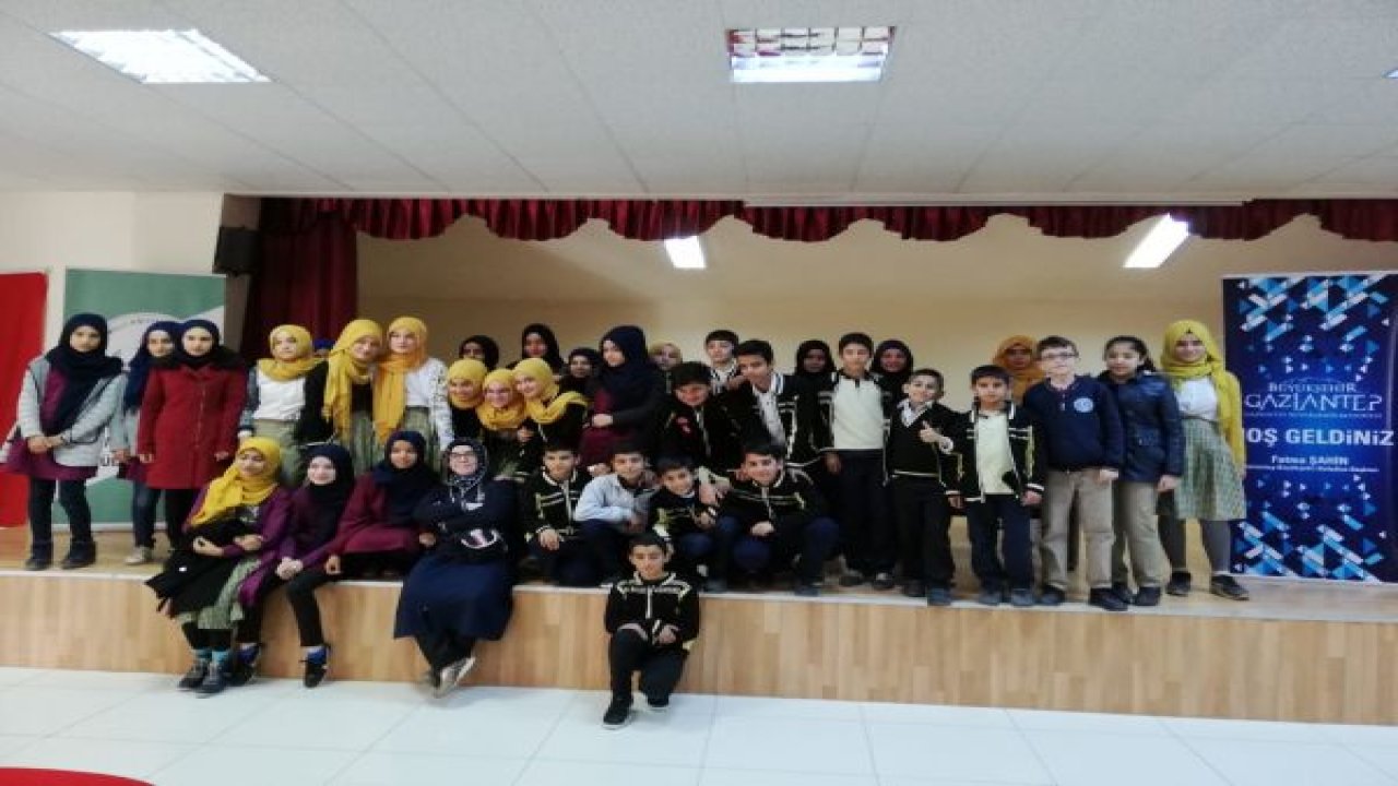 -BÜYÜKŞEHİR, ÖĞRENCİLERİ YAZARLARLA BULUŞTURUYOR