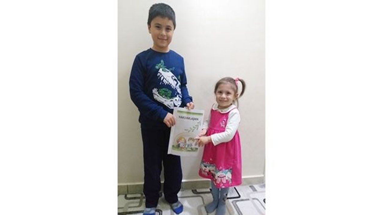 KÜÇÜK YAZAR MEHMET BURAK SAKMAK' TAN BÜYÜK " YARDIMLAŞMA " KİTABI ÇIKTI