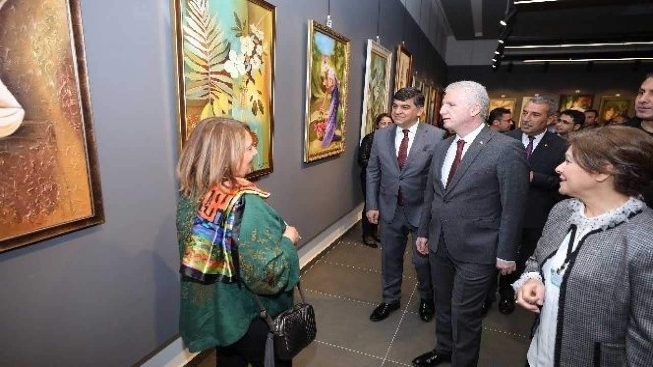 'Hanım Eller' resim sergisi ŞSM'de açıldı