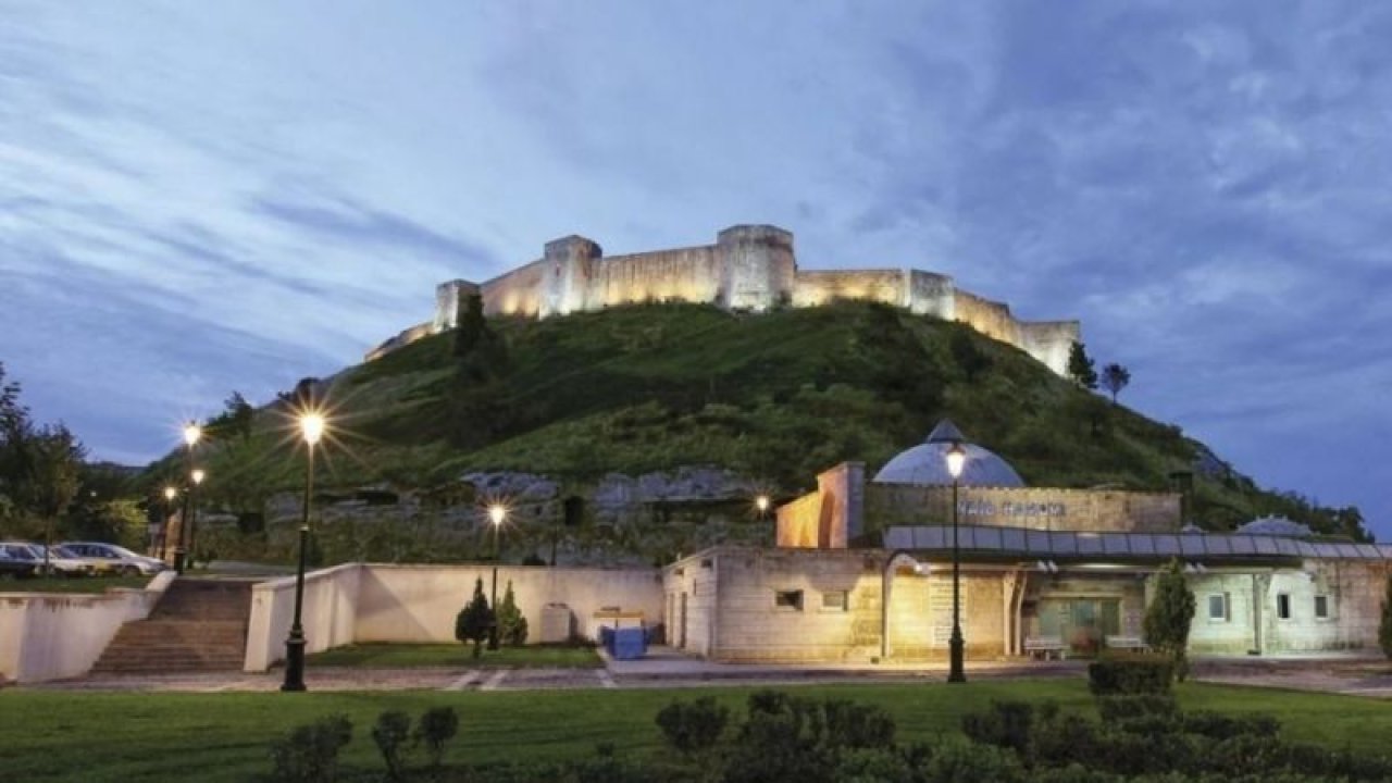 Son Dakika...Gaziantep'e Kırmızı Yasakları Geldi..Hafta Sonu Yasaklar Uygulanacak...Ramazan Ayı Yasak...