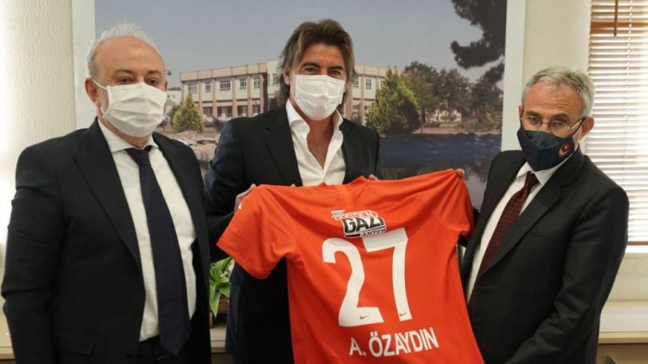 Özaydın’a Gaziantep FK forması