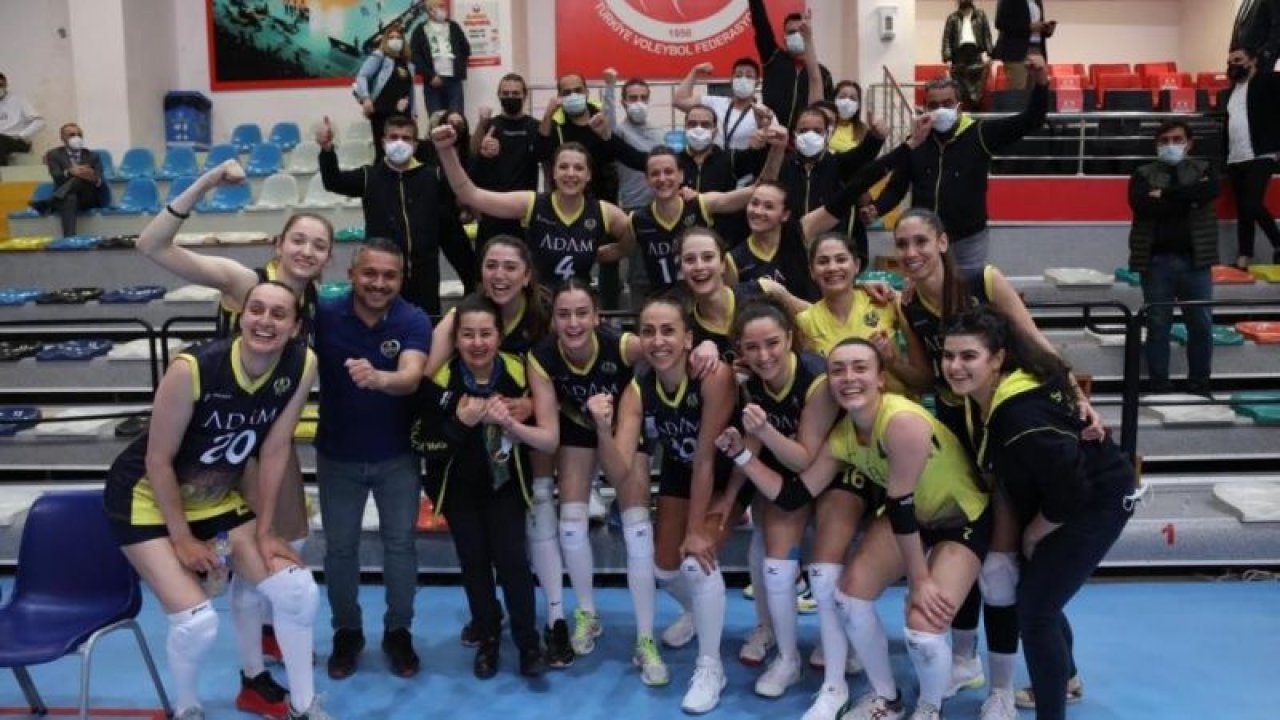 Adam Voleybol muhteşem başladı: 3-1