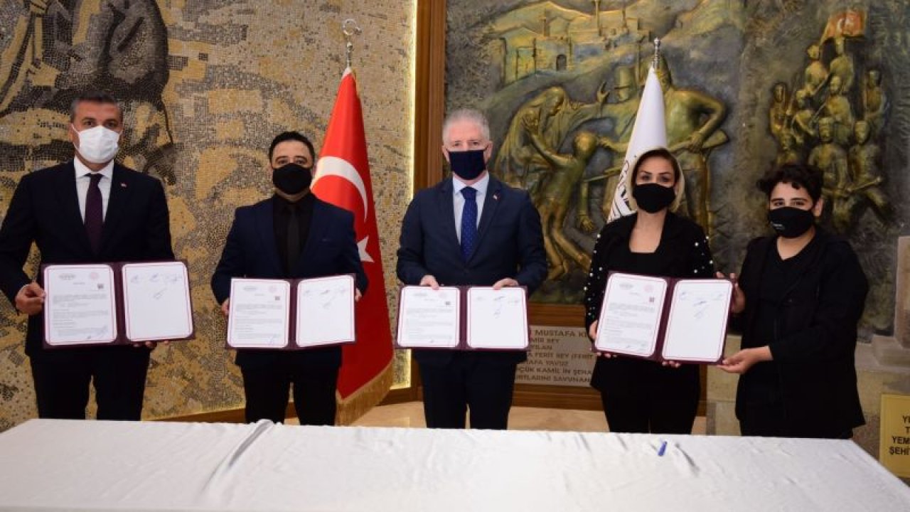 Eğitimci Aileden 100. Yılda 100 Hayırsever Kampanyasına Anlamlı Destek…