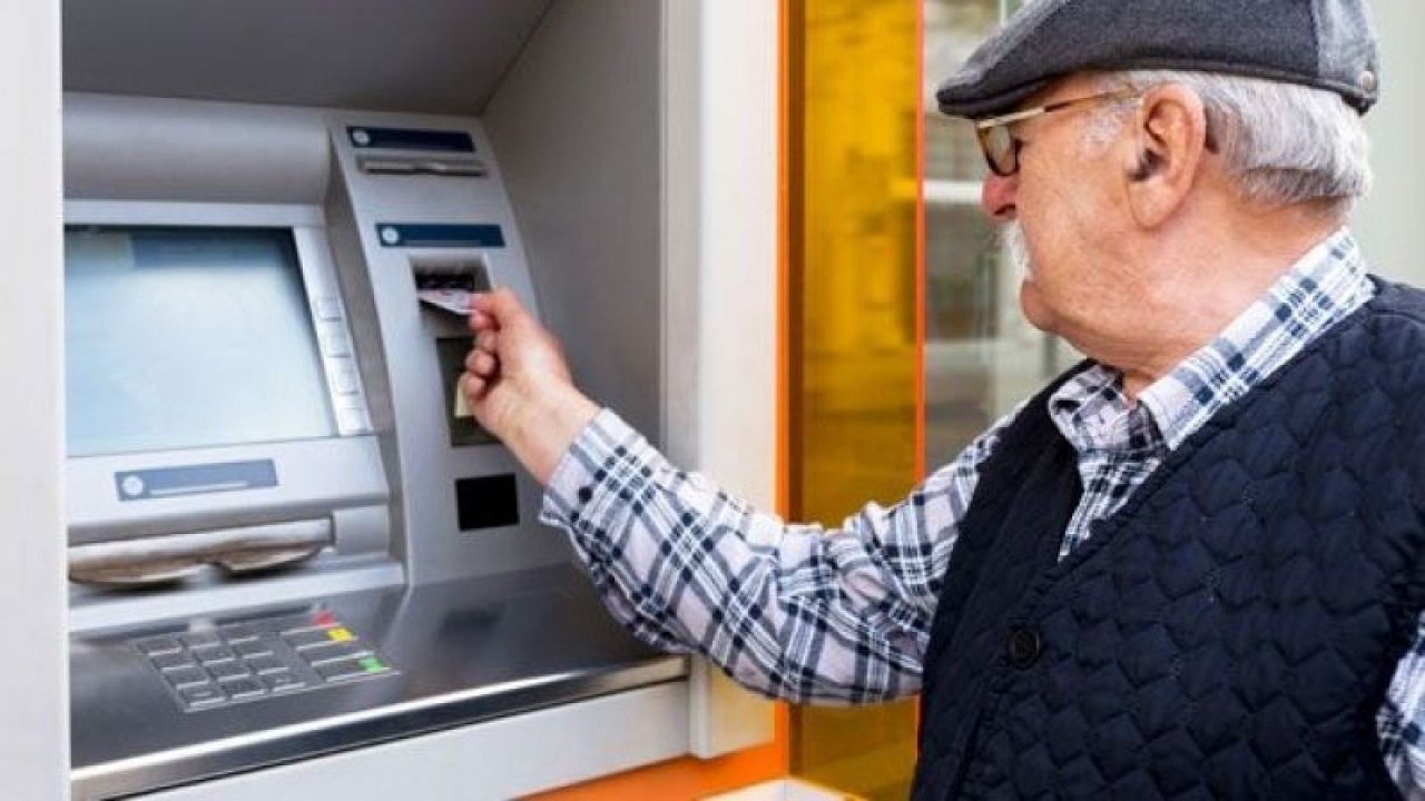 Özel Haber...Gaziantep'te Emeklilerin Zam Beklentisi!Emekli Bayram İkramiyesi Ne Kadar? Ne Zaman Yatırılacak?