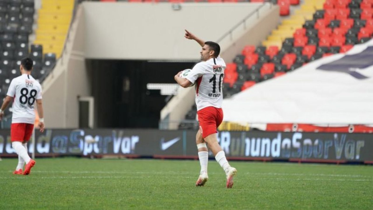 Muhammet Demir; Messi, Ronaldo ve Kane'i solladı