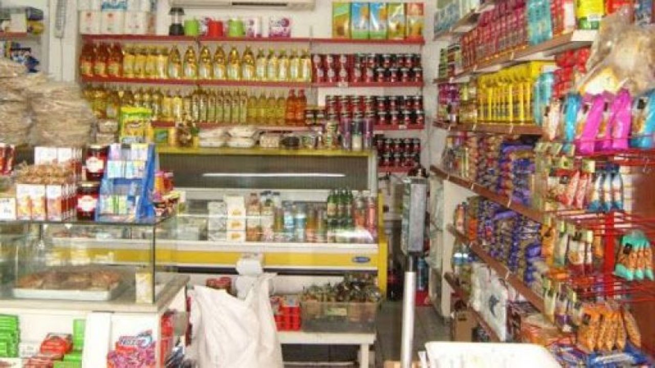 Bakkallar açık, Marketler kapalı