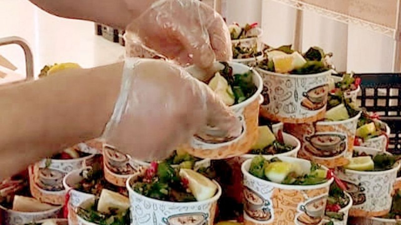 Her gün 490 aileye sıcak yemek dağıtılıyor