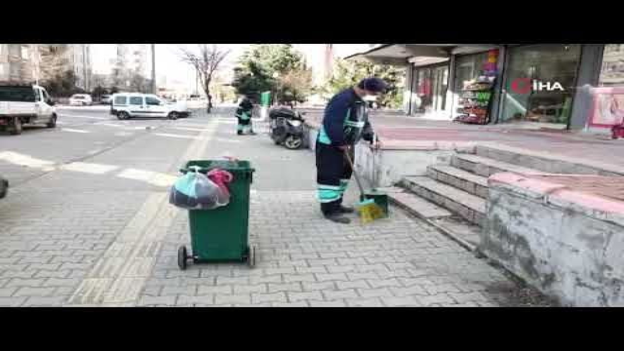Şahinbey’de temizlik ekipleri gece gündüz görev başında