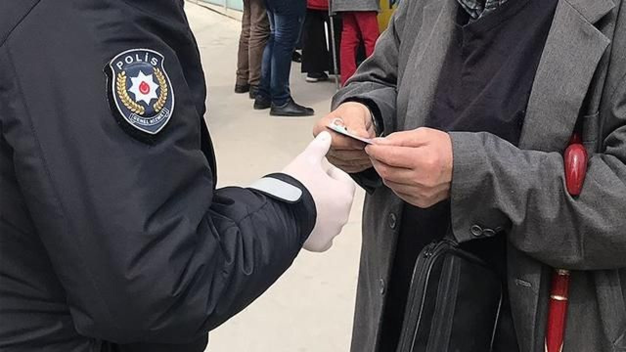 Gaziantep'te Kovid-19 tedbirlerini ihlal eden 344 kişiye para cezası kesildi