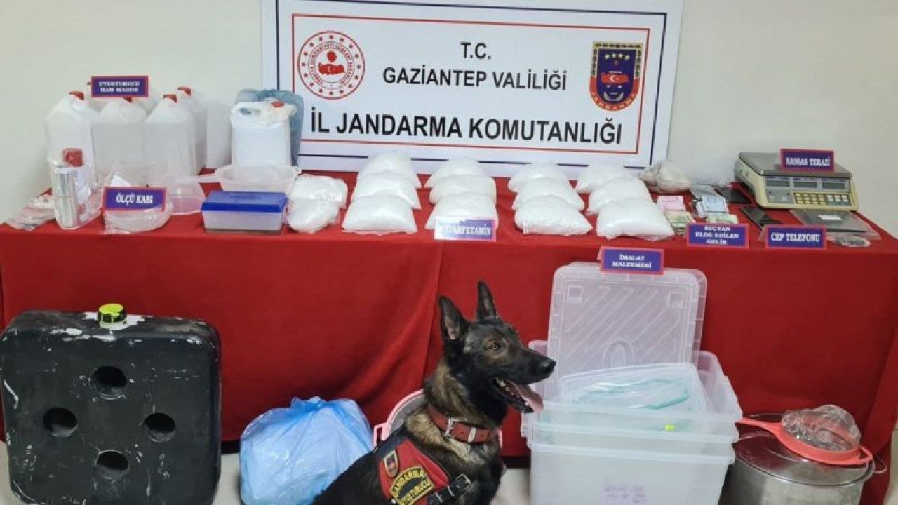 Son Dakika...'DOKTOR' Lakaplı İran'lı Yakalandı...Uyuşturucu Tacirlerine Darbe...