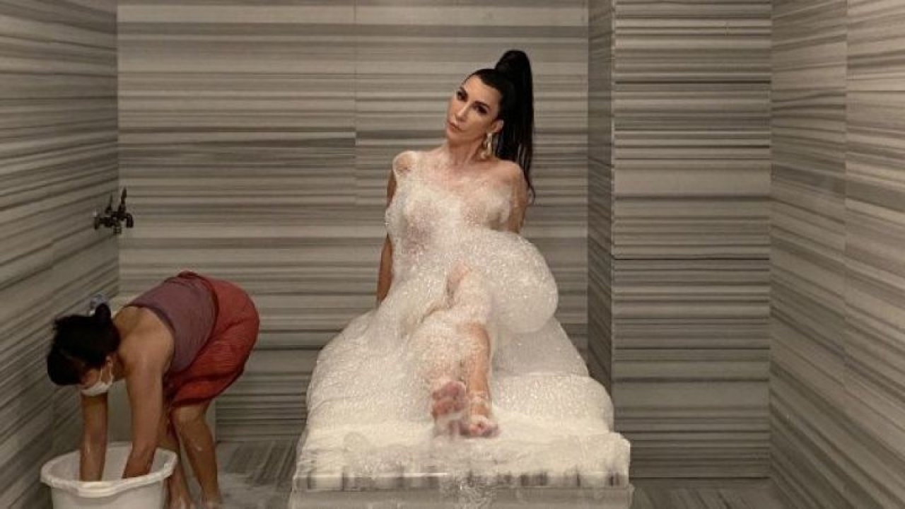 Hande Yener yine çok iddialı!