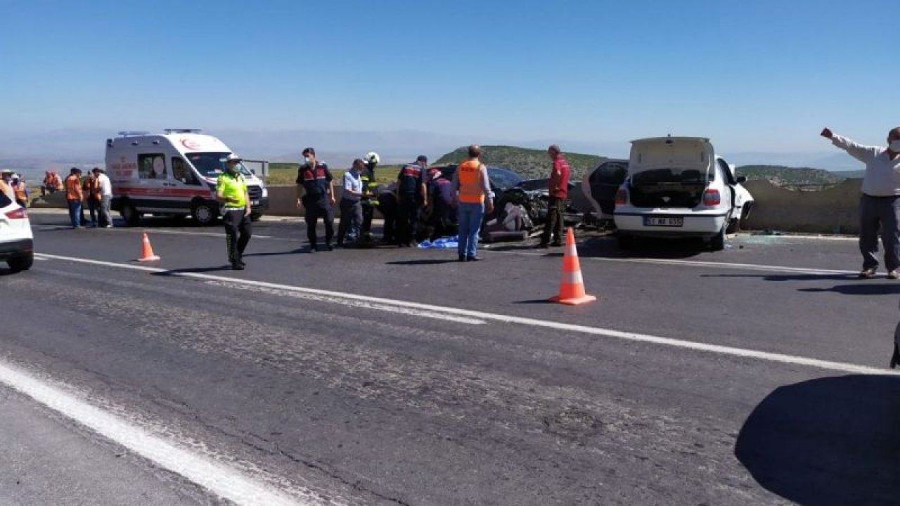 Son Dakika...Video Haber...Gaziantep’te zincirleme trafik kazası: 2 ölü, 8 yaralı