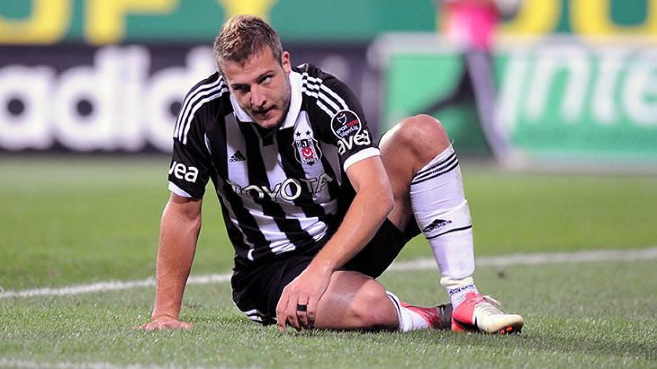 Batuhan Karadeniz sürprizi