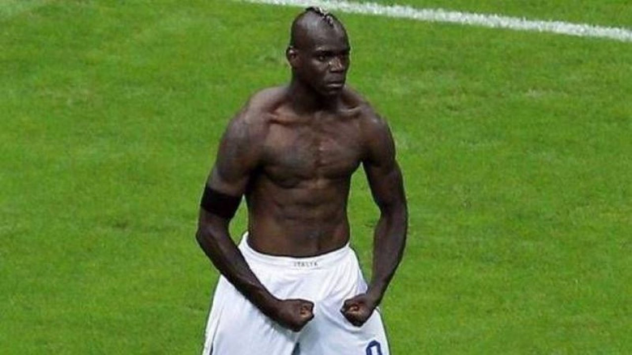 Video Haber...Balotelli Geliyor!Mario Balotelli Kimdir!